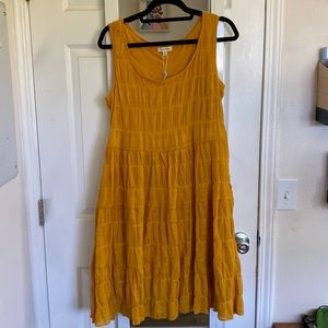 Max Studio Women’s Textured Sleeveless Dress in Yellow - L